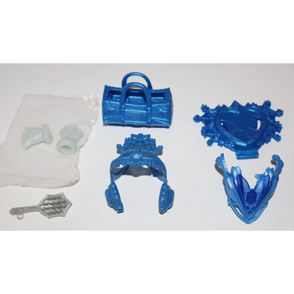 MONSTER HIGH Skulltimate Secrets Wardrobe Locker Closet Abbey Doll Accessories!
